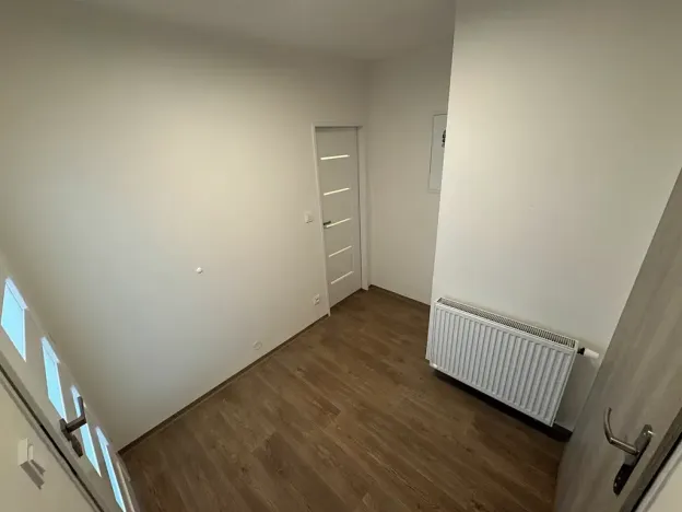 Pronájem bytu 3+kk, Praha, Únorová, 73 m2