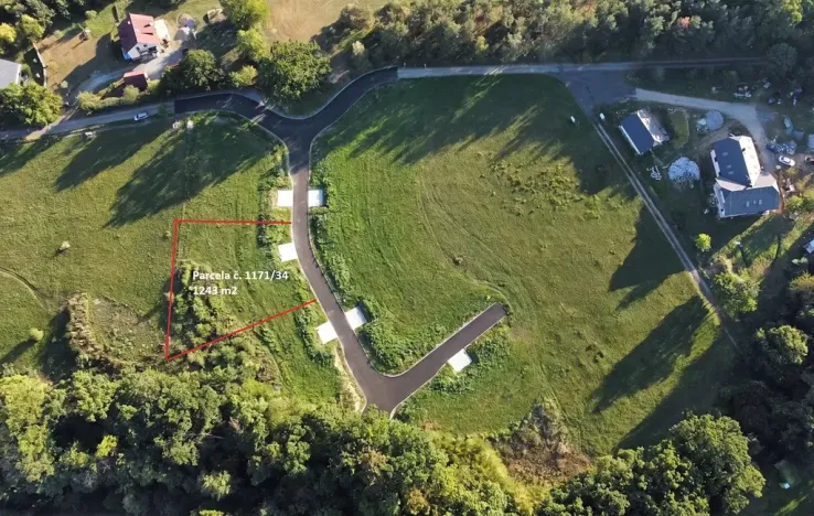 Prodej pozemku pro bydlení, Buš, 1243 m2