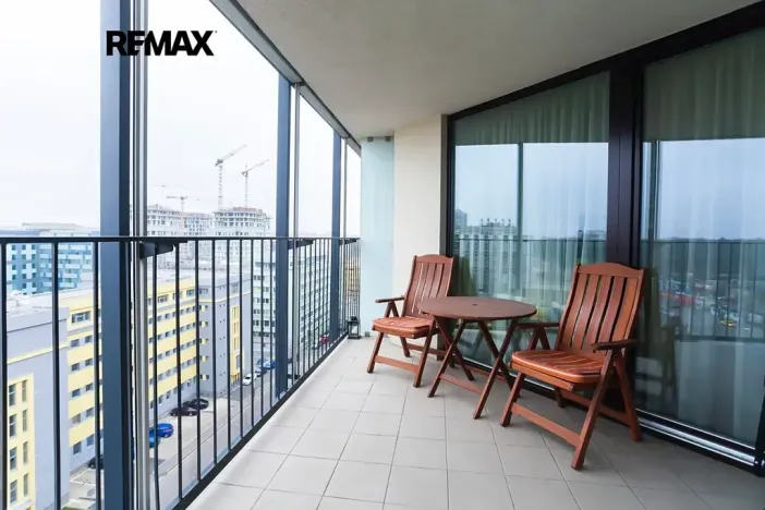 Pronájem bytu 1+kk, Praha - Žižkov, Ke kapslovně, 38 m2