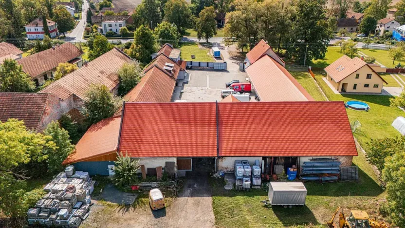 Pronájem skladu, Dolní Roveň - Horní Roveň, 3580 m2