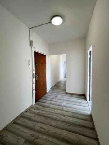 Pronájem bytu 2+1, Chomutov, Kamenný vrch, 58 m2