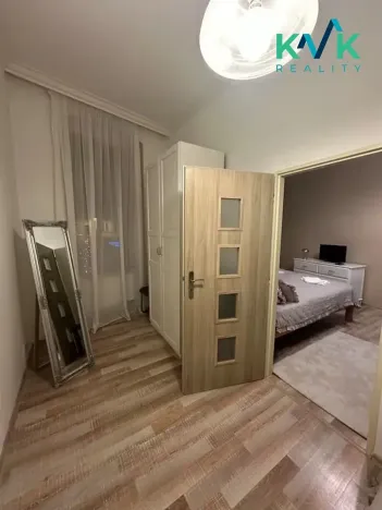 Pronájem bytu 2+kk, Karlovy Vary, Libušina, 47 m2