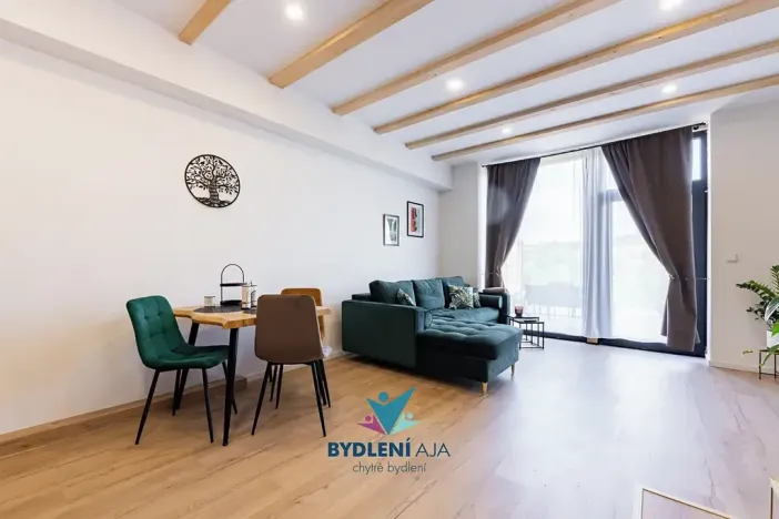 Prodej rodinného domu, Bystřany, 284 m2
