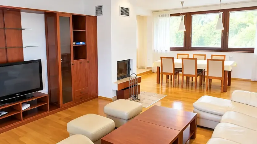 Pronájem rodinného domu, Luhačovice, Antonína Slavíčka, 250 m2