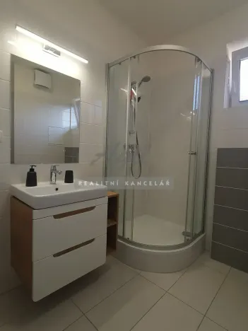 Pronájem bytu 1+kk, Šlapanice, 38 m2