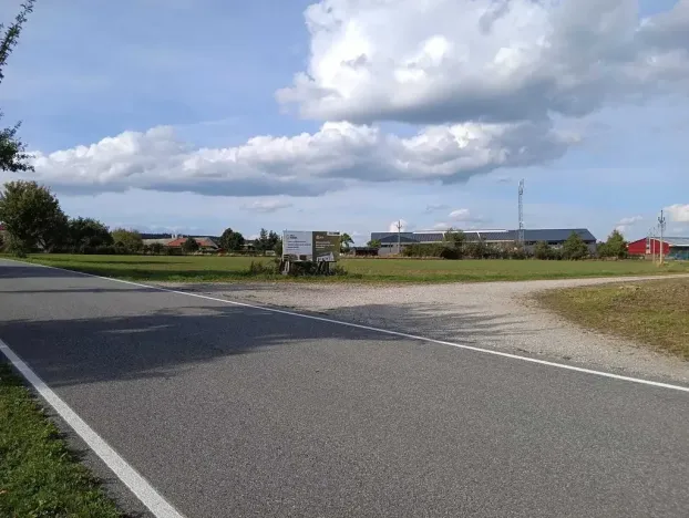 Dražba pozemku pro bydlení, Vrbice, 9030 m2