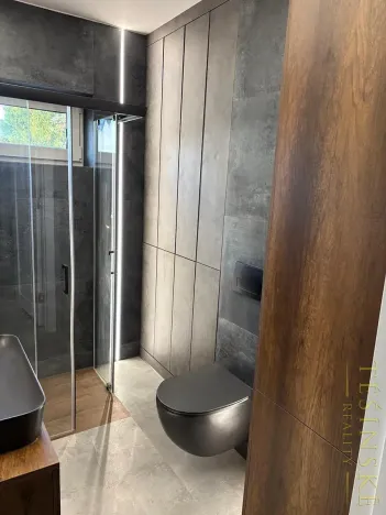 Prodej bytu 4+kk, Český Těšín, náměstí ČSA, 80 m2