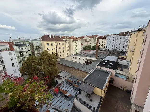 Pronájem bytu 2+kk, Praha - Vinohrady, Velehradská, 48 m2