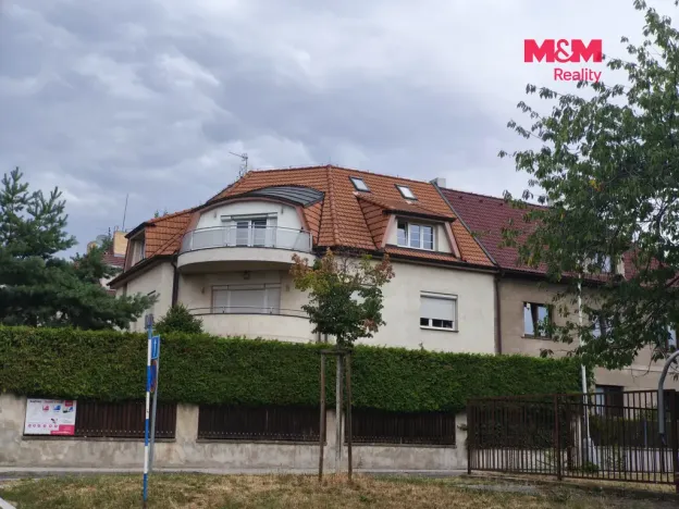 Pronájem bytu 3+1, Praha - Hloubětín, V Novém Hloubětíně, 162 m2