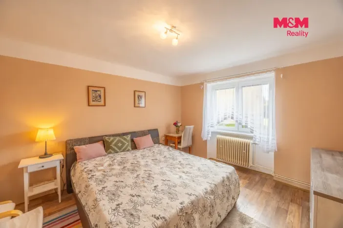 Prodej bytu 3+1, Nýrsko, Československých legií, 71 m2