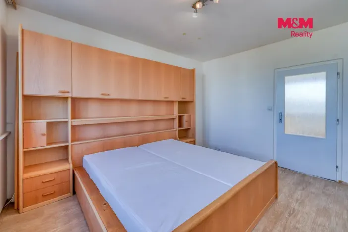 Prodej bytu 3+1, Klatovy - Klatovy III, 64 m2