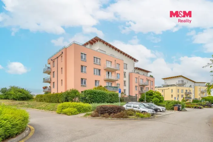 Prodej bytu 2+kk, Praha - Suchdol, Holubí, 40 m2