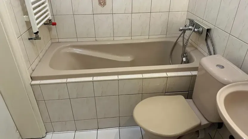 Pronájem bytu 1+kk, Průhonice, U Křížku, 35 m2
