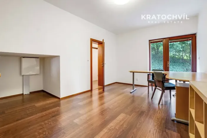 Prodej rodinného domu, Praha - Velká Chuchle, U bažantnice, 674 m2