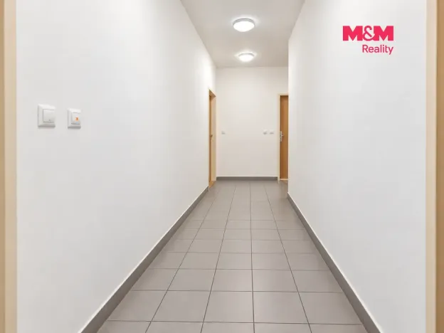 Pronájem bytu 2+kk, Praha - Uhříněves, Václava Trojana, 52 m2