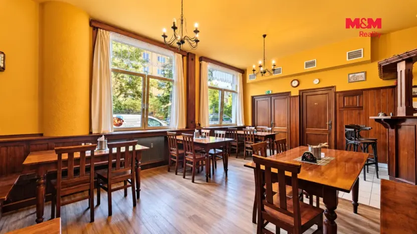 Pronájem restaurace, Praha - Krč, Pacovská, 324 m2