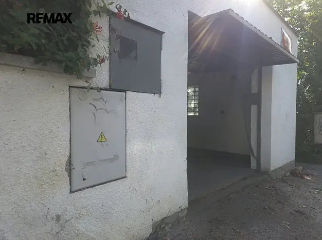 Prodej garáže, Praha - Podolí, 27 m2