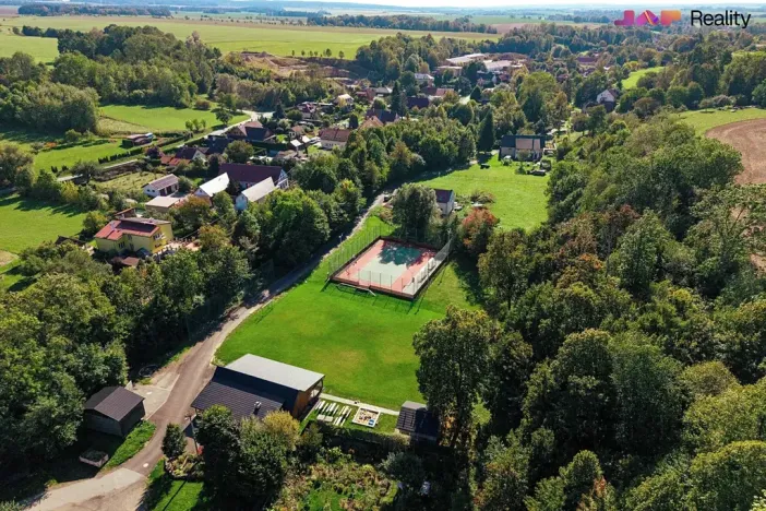 Prodej pozemku pro bydlení, Benátky, 856 m2