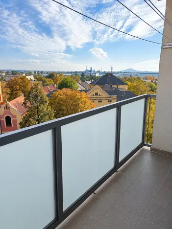 Pronájem bytu 2+1, Lovosice, Krátká, 61 m2