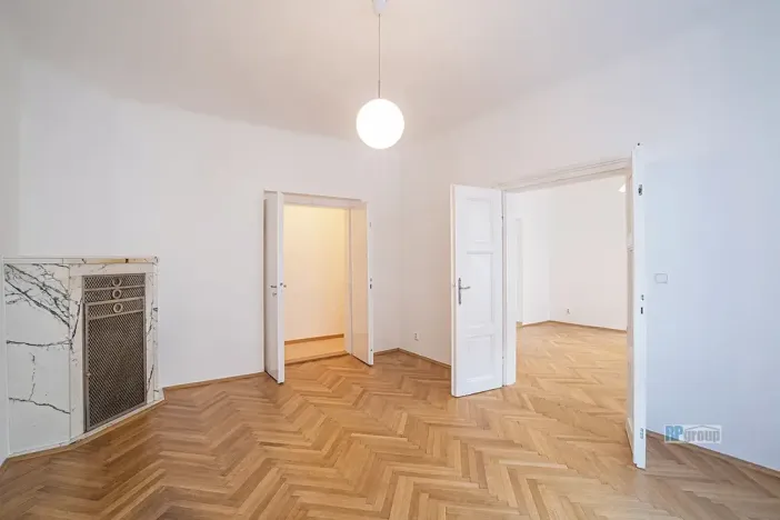 Pronájem bytu 3+1, Praha - Žižkov, Štítného, 99 m2