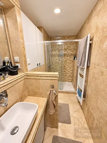 Prodej bytu 2+1, Praha - Libeň, Sokolovská, 110 m2
