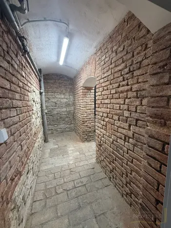 Prodej bytu 2+1, Praha - Libeň, Sokolovská, 110 m2