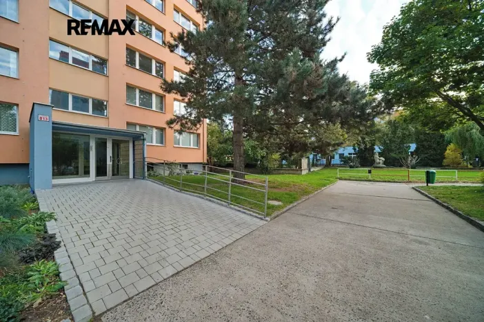 Pronájem bytu 3+kk, Kolín, Na Magistrále, 77 m2