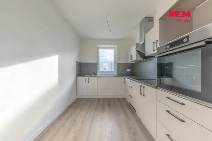 Pronájem bytu 4+kk, Starý Vestec, 102 m2