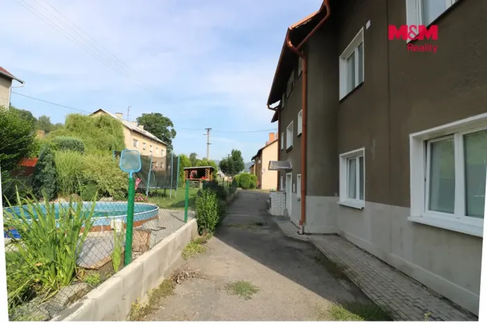 Pronájem bytu 1+1, Velké Březno - Valtířov, 47 m2