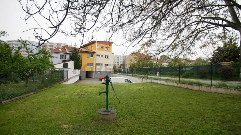 Pronájem bytu 1+kk, Brno, Jemelkova, 36 m2