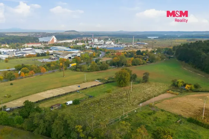 Prodej zahrady, Roudnice nad Labem, 3800 m2