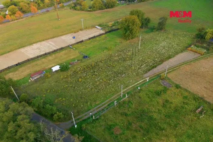 Prodej zahrady, Roudnice nad Labem, 3800 m2