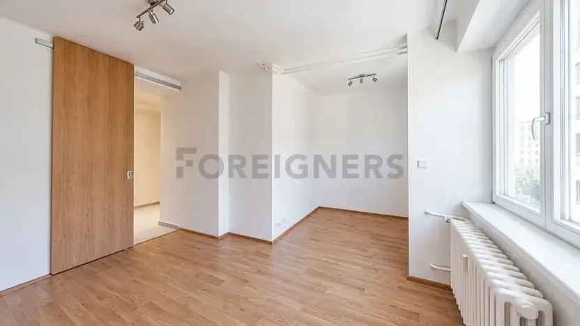 Pronájem bytu 2+1, Praha - Bubeneč, Šestidomí, 45 m2