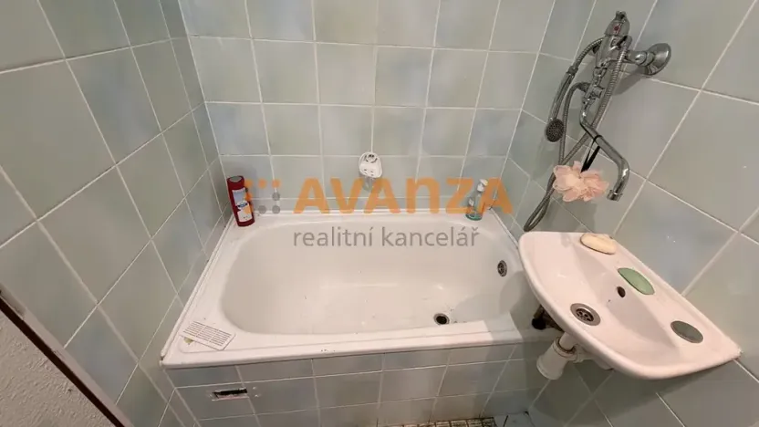 Prodej bytu 2+kk, Děčín, Jezdecká, 35 m2