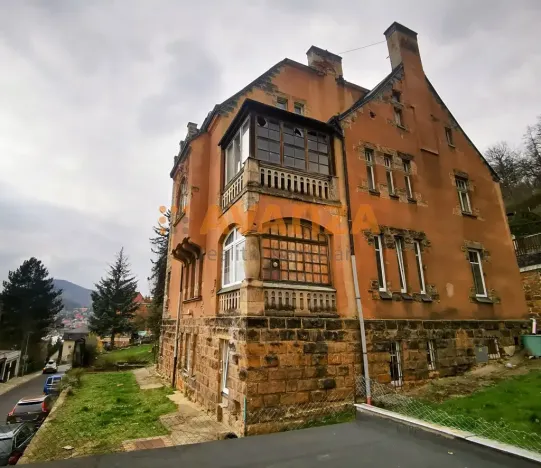 Prodej vily, Děčín, Resslova, 396 m2