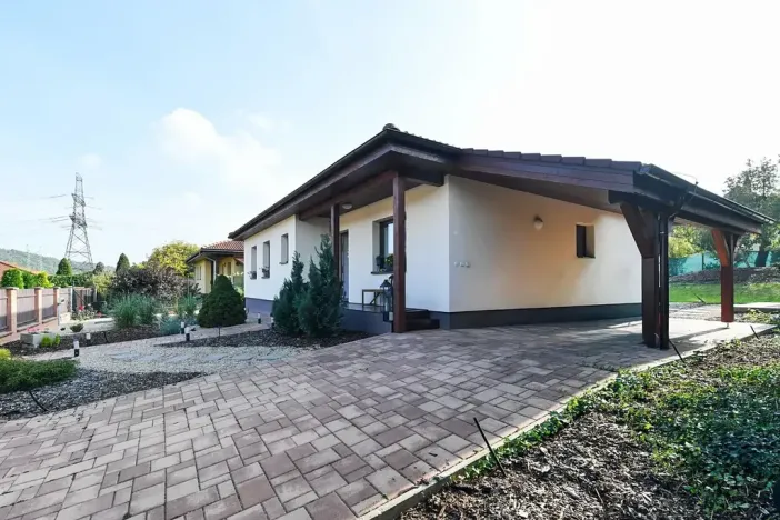 Prodej rodinného domu, Měchenice, 117 m2