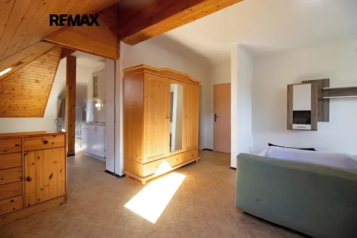 Pronájem bytu 1+kk, Senohraby, U školky, 46 m2