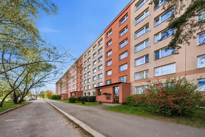 Prodej bytu 3+1, Pardubice, Bělehradská, 55 m2