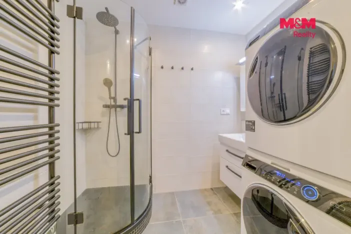 Prodej bytu 3+1, Mariánské Lázně - Úšovice, Mánesova, 63 m2