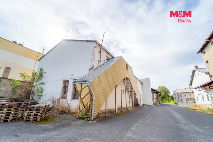 Prodej zemědělského objektu, Podbořany, Nádražní, 5000 m2