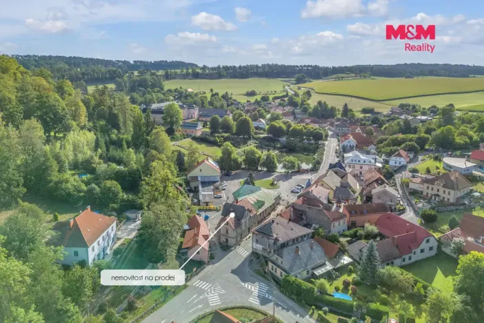 Prodej rodinného domu, Nové Hrady, 500 m2