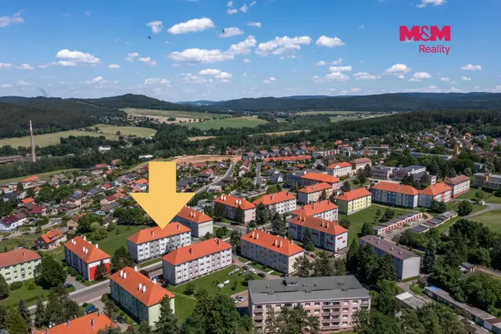 Prodej bytu 2+1, Hrádek - Nová Huť, 1. máje, 56 m2