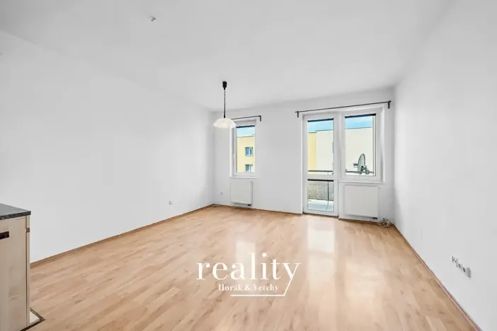 Pronájem bytu 2+kk, Znojmo, Nová Přímětická, 56 m2