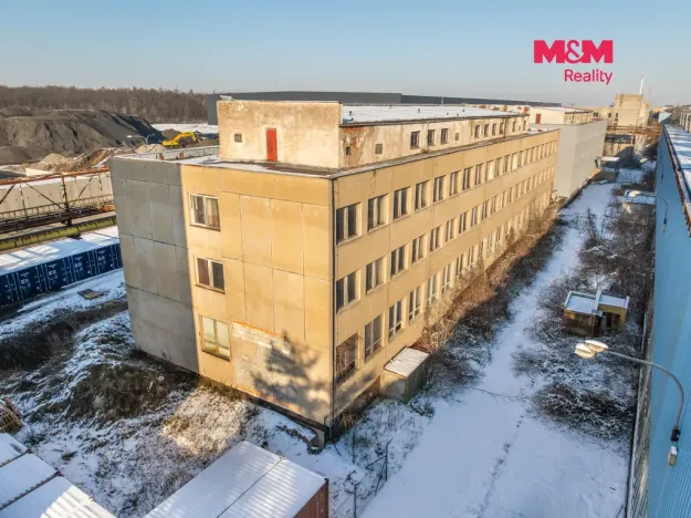 Prodej výrobních prostor, Kladno, Buštěhradská, 3032 m2