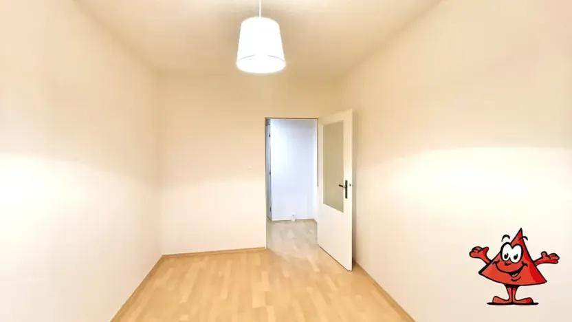 Pronájem bytu 2+kk, Praha - Petrovice, Kurčatovova, 45 m2