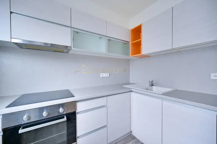 Prodej bytu 2+1, Olomouc - Nové Sady, Fischerova, 44 m2