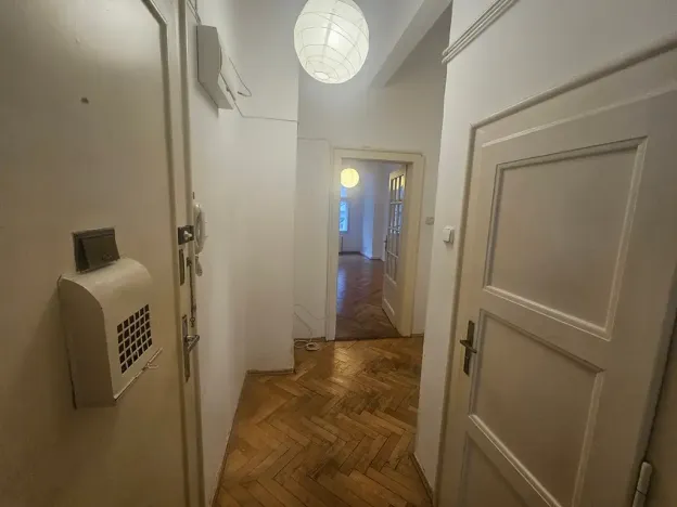 Pronájem bytu 2+kk, Praha - Žižkov, Čajkovského, 65 m2