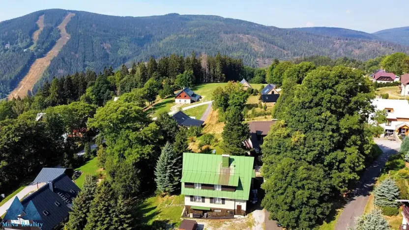 Prodej rodinného domu, Strážné, 180 m2