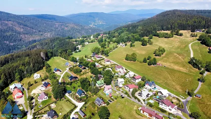 Prodej rodinného domu, Strážné, 180 m2
