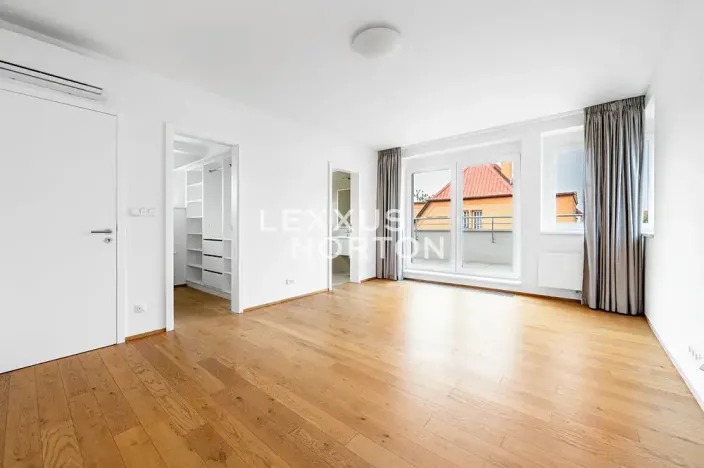 Pronájem rodinného domu, Praha - Břevnov, Anhaltova, 500 m2